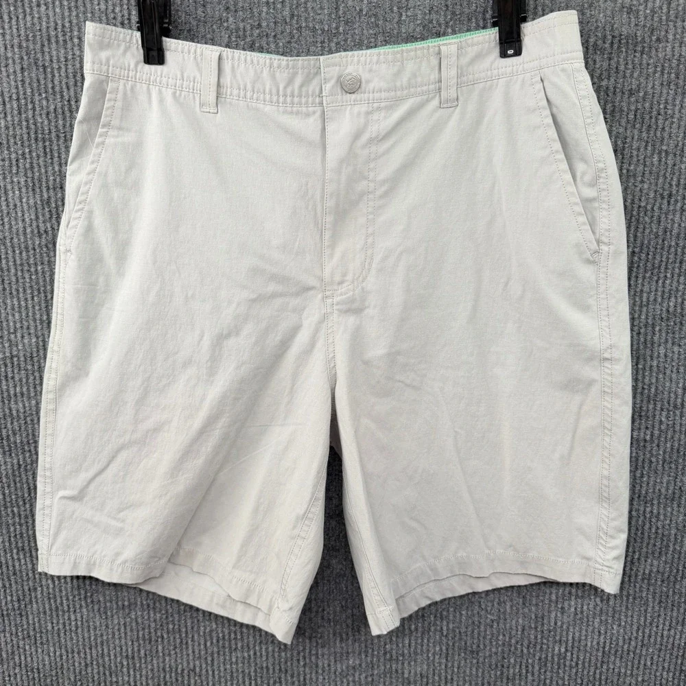Southern Tide Mens Shorts Medium Beige Tide To Trail Performance Stretch Hiking